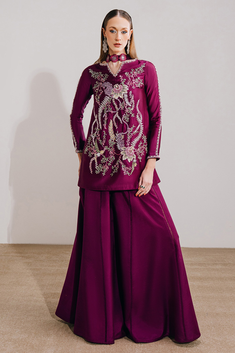 Picture of Floral Hunt